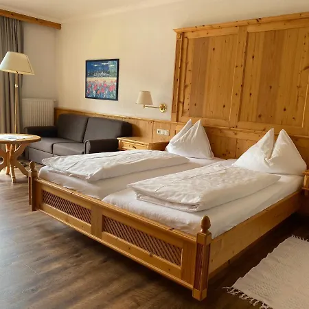 Hotel Strasserwirt Sankt Ulrich am Pillersee