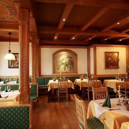 Strasserwirt Hotel 4*