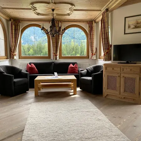 Strasserwirt Otel 4*